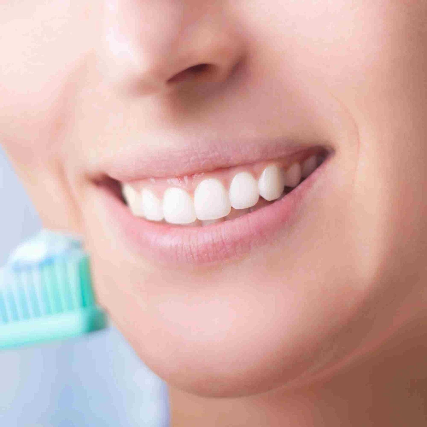 BodyAccel Niacinamide Whitening Toothpaste